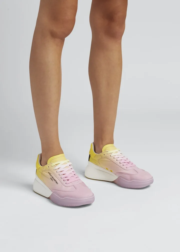 810003E00003 Loop Recycled Ombre Runner Sneakers