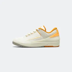 Air Jordan 2 Retro Low - Sail/Melon Tint-Light Curry